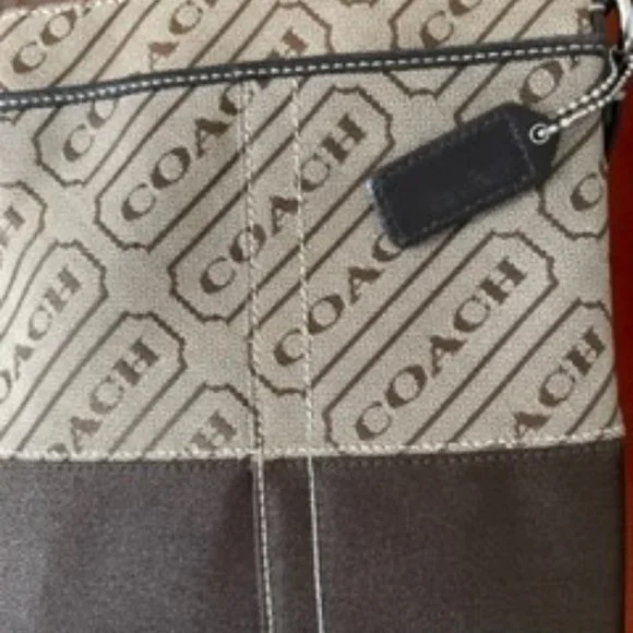 COACH - Brown Canvas Signature Crossbody - Picture 2 of 2